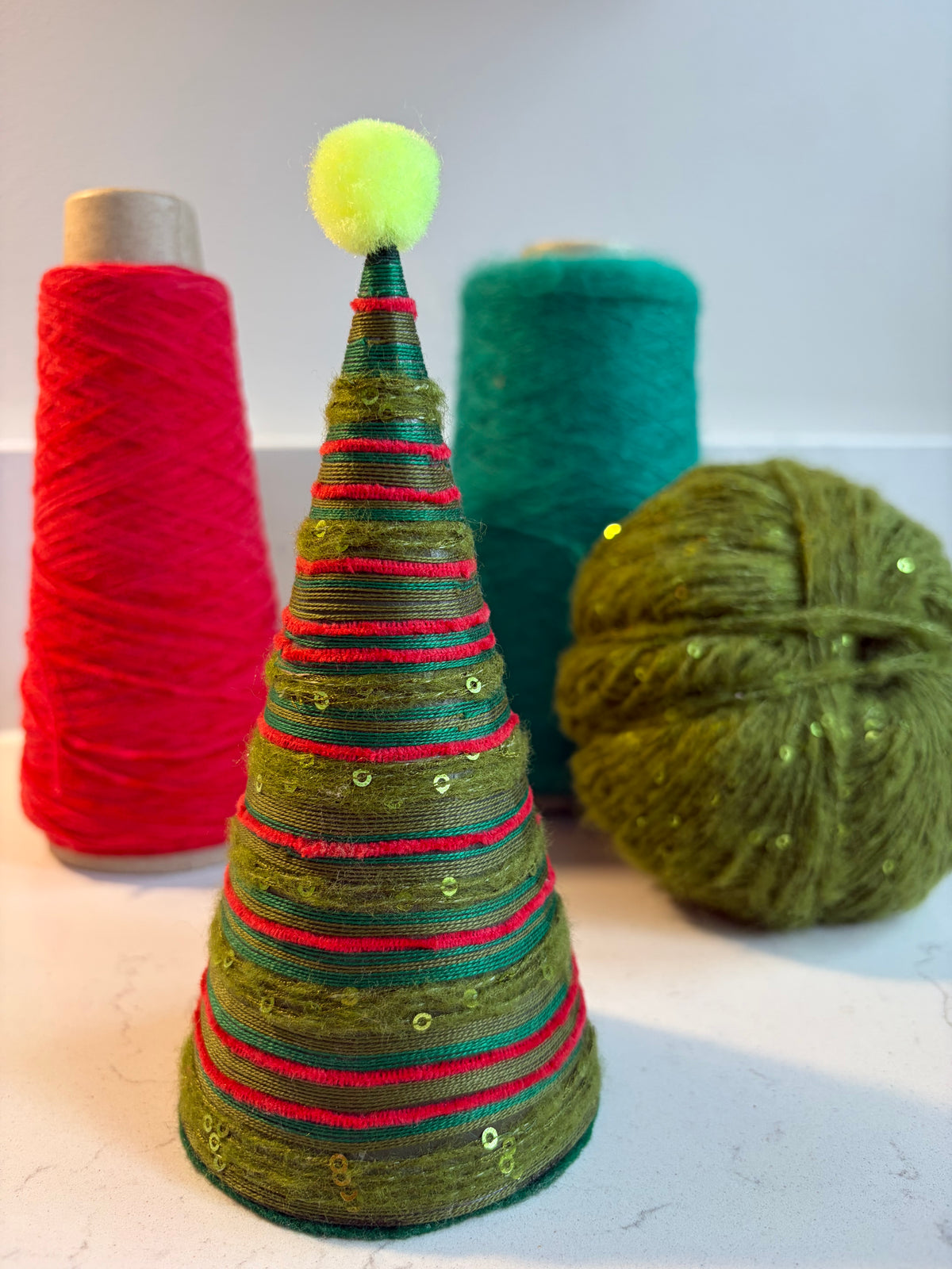 MAKE YOUR OWN CHRISTMAS YARN TREE- With Georgie Hollingworth